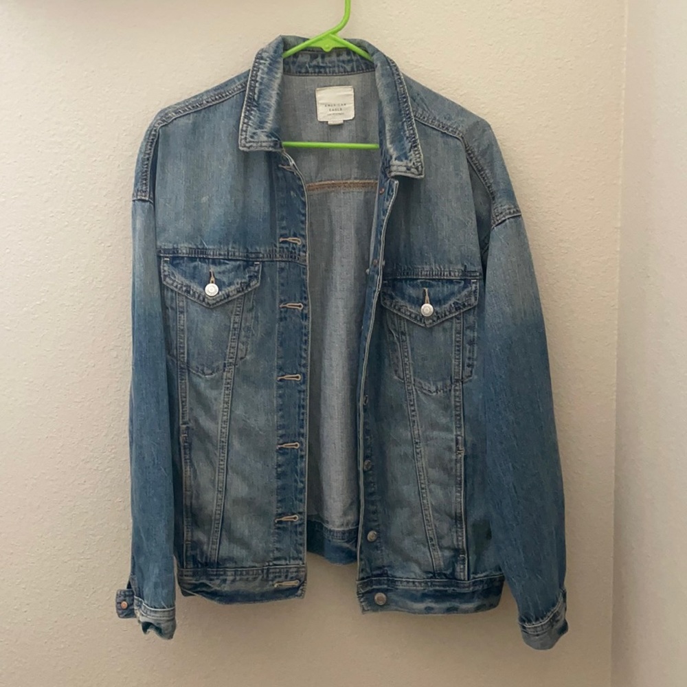 Medium wash oversized denim jacket